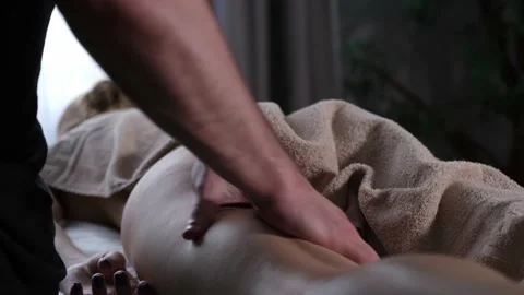 Woman's thigh on a massage close-up 库存影片 169640409
