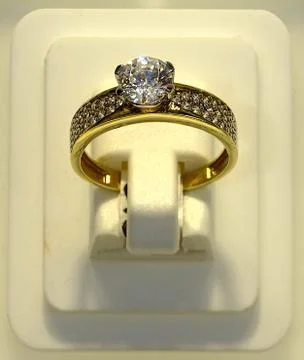 Women's Gold Solitaire Ring Stock Photos