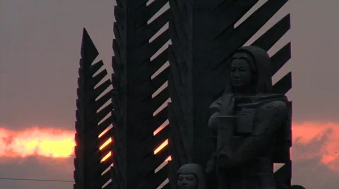 Women’s Monument Statues Stock-Footage 356581