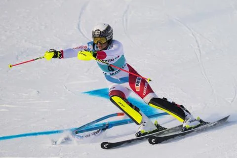 Women's parallel slalom qualification run, St Moritz, Switzerland - 15 Dec 2019 Stockfoto's