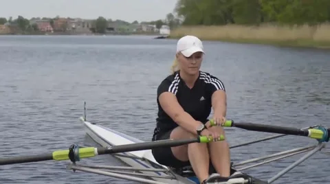 Womens single scull rowing Stock Footage 40340765