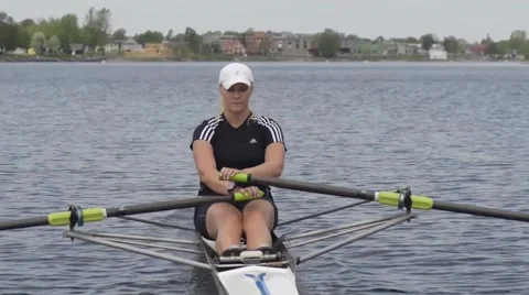 Womens single scull rowing Stock Footage 40340769