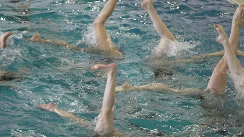 Womens synchronized swimming team training 4K Vídeos de archivo 276742485