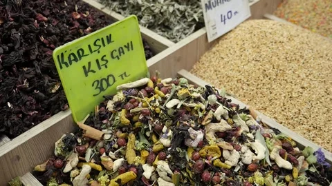 A wonderful blend of winter tea consisting of a wide variety of freshly dri.. 스톡 동영상 263150464