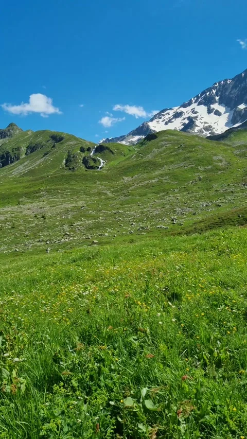 A wonderful panoramic view on the border between France and Italy, in the munici Stock Footage 284658441