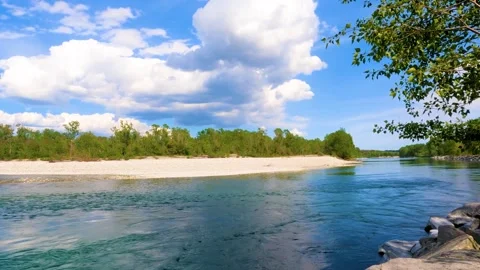 Wonderful river flowing Vídeo Stock 221066424