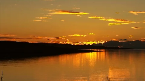 A wonderful sunset 動画素材 129526204