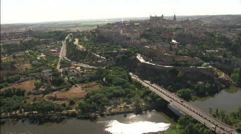 Wonderfull Toledo from the River Video stock 778909