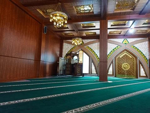 Wonosobo, Central Java, Indonesia - May 19 2024: Unsiq mosque inside Stock Photos