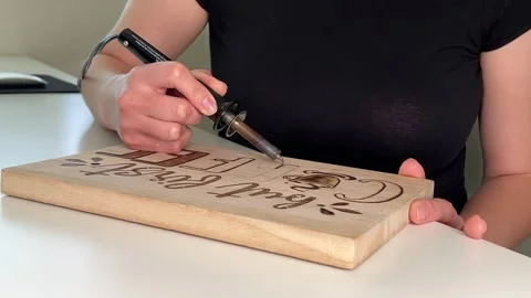 Wood burning process 動画素材 242131670