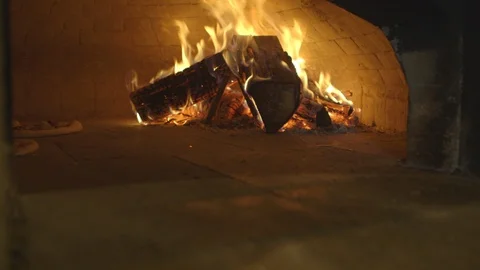 Wood fire Pizza Vídeo Stock 90534285