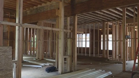 Wood framing work in progress with wood framing walls and ceiling or floor joist Vidéo 95692687