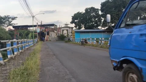 Wood picks up 動画素材 224496761