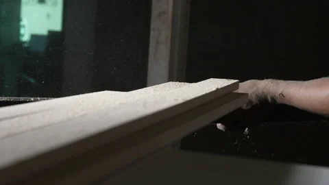 Wood processing on a machine Vidéo 162166887