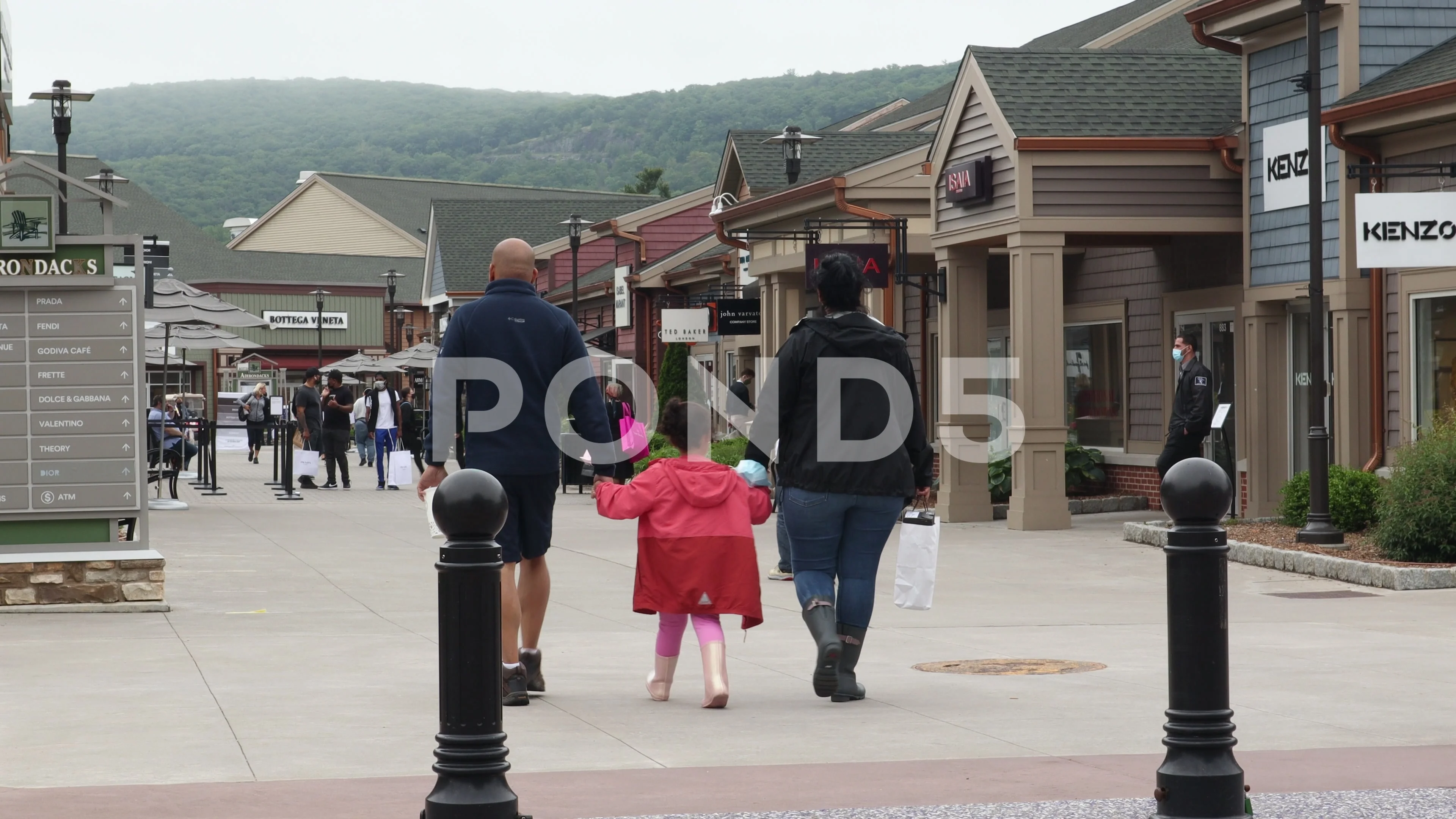 Woodbury Commons Premium Shopping Outlet... | Stock Video | Pond5