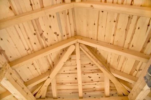 Wooden ceiling Фото