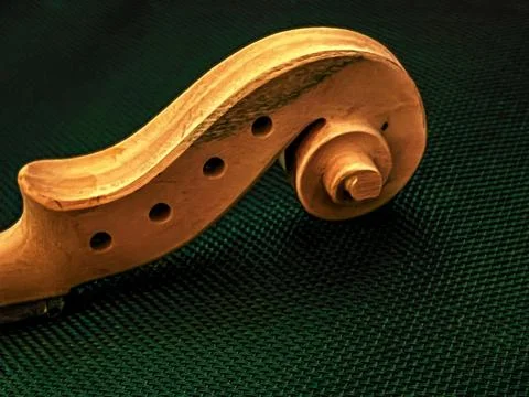 Wooden Scroll,part of violin,put on background 库存照片