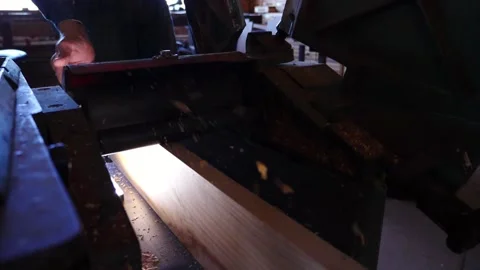 Woodwork thicknessing timber slow motion Vidéo 231893798