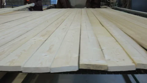 Woodworking production with computerized automatic equipment. Video stock 186398304