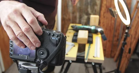 Woodworking vlogging, setting up gear, led ring-light and smartphone Stock Footage 154454587