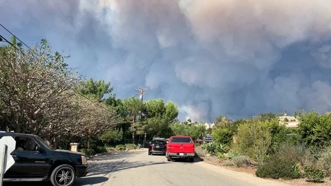Woolsey Fire Smoke Cloud 1 Stock Footage 98952711