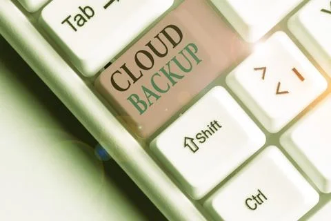 Word writing text Cloud Backup. Business concept for enable customers to Foto stock