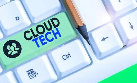 Word writing text Cloud Tech. Business concept for storing and accessing data Foto stock