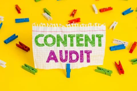 Word writing text Content Audit. Business concept for process of evaluating Foto stock