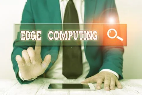 Word writing text Edge Computing. Business concept for practice of processing Foto stock