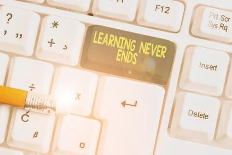 Word writing text Learning Never Ends. Business concept for Life Long Foto stock