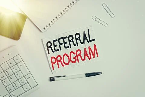 Word writing text Referral Program. Business concept for sending own patient to 스톡 사진