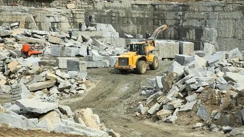 Work Brigade in a stone quarry Видео 71456641