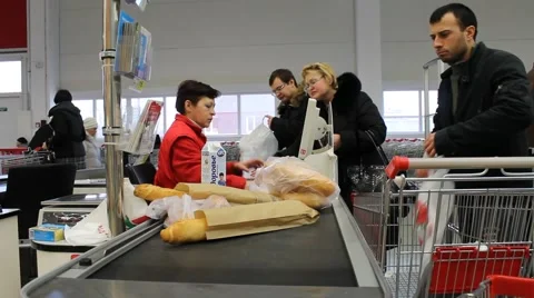 Work as a cashier 库存影片 47162662