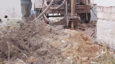 The work of the drill for the extraction of water for Video stock 112180617