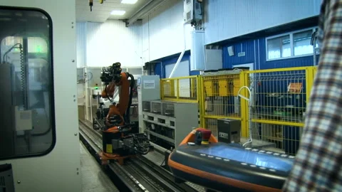 Work with the help of the remote control moves on the rails apparatus. Aircraft Video stock 108340796