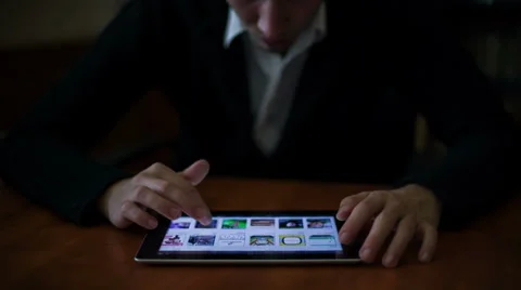 Work On The Internet 1 Video stock 31752189