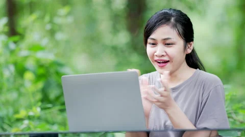 Work with laptop Video stock 159896931