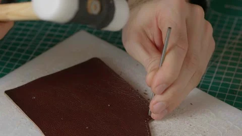 Work with leather, handmade. Video stock 332082996