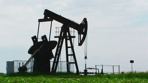 Work of oil gas mining rig Video stock 120424683