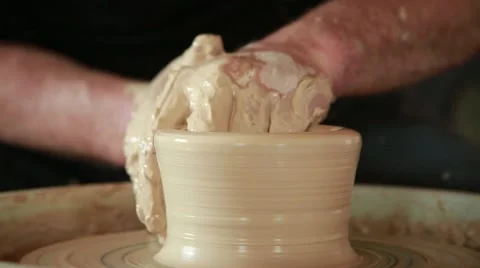 The work of the potter on potter's wheel Stock Footage 65186170