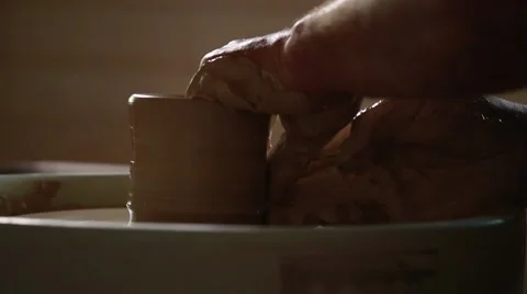 The work of the potter on potter's wheel Stock Footage 65186419