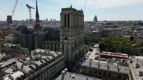 Work in progress for reconstruction of Notre Dame de Paris, France. Aerial 스톡 동영상 278856280