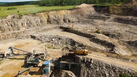 The work of the quarry for the extraction of crushed stone Stock Photos