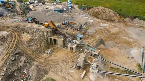 The work of the quarry for the extraction of crushed stone Stock Photos