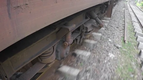 Work of the suspension of the old train 库存影片 82863545