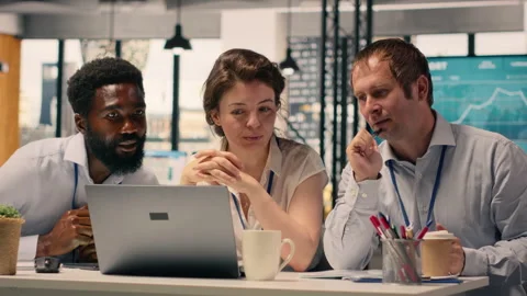 Work team, business intelligence, forecasting reports, multinational company, Stock Footage 329331167