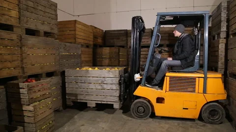 Work Trucks in the store 動画素材 59907767