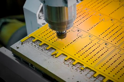 Work of the vertical milling machine with CNC. 스톡 사진