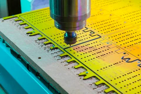 Work of the vertical milling machine with CNC. Milling spindle. Foto stock