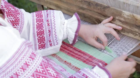 Work of the weaver. Stock Footage 29533015